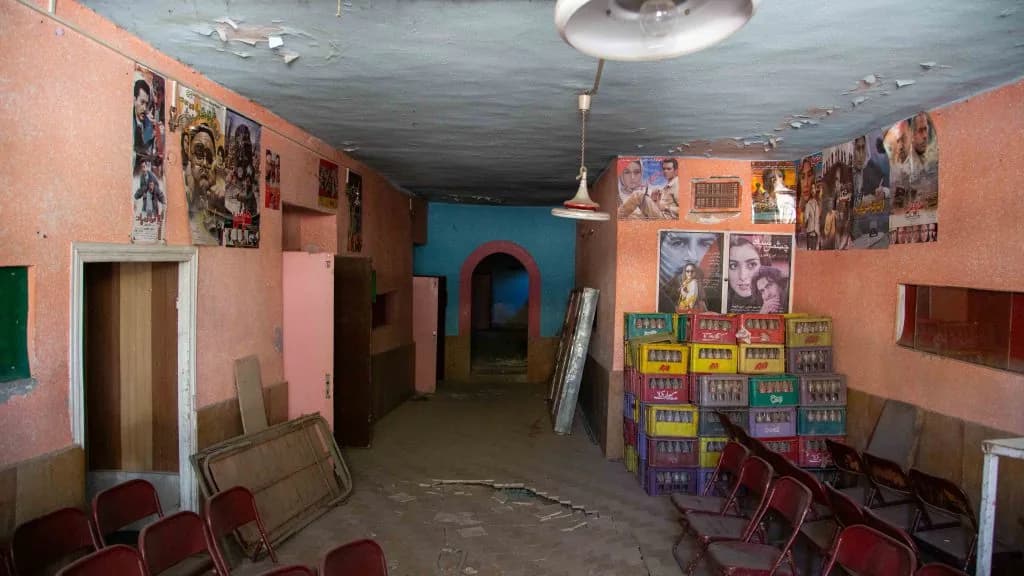About the Abandoned Fasa Cinema project image 5