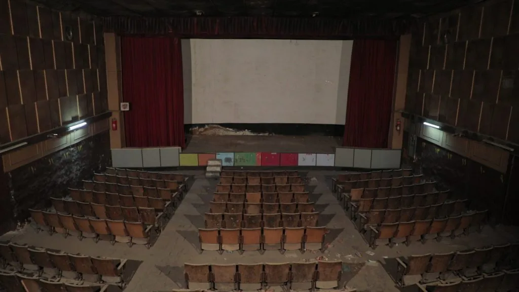 About the Abandoned Cinema project image 2